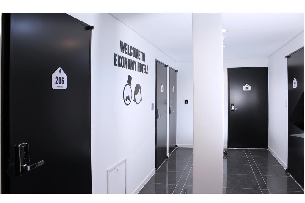 Ekonomy Hotel Dongdaemun Seoul Exterior foto